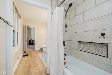 7067 E County Road 200 N Avon IN 46123