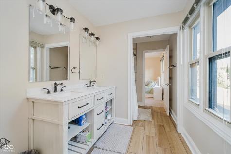 7067 E County Road 200 N Avon IN 46123