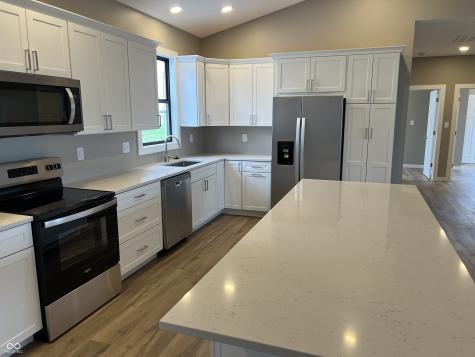 4653 E Us Highway 36 Markleville IN 46056