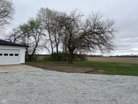 4653 E Us Highway 36 Markleville IN 46056