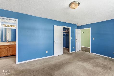 1914 Cross Willow Lane Indianapolis IN 46239