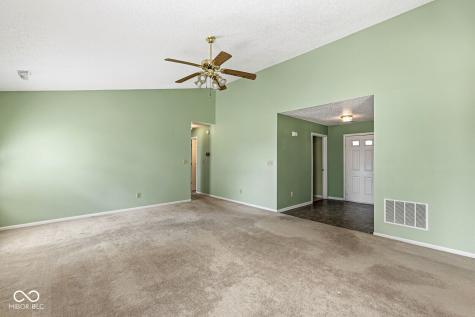 1914 Cross Willow Lane Indianapolis IN 46239