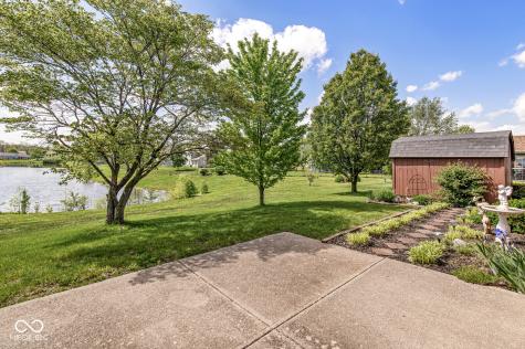 1914 Cross Willow Lane Indianapolis IN 46239