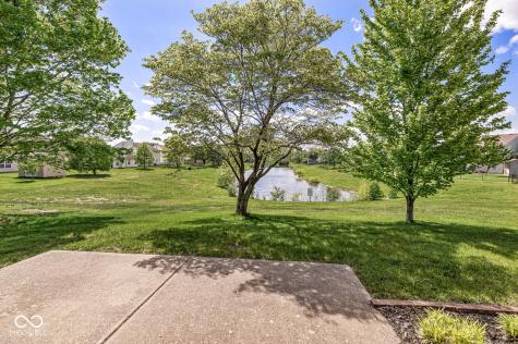 1914 Cross Willow Lane Indianapolis IN 46239