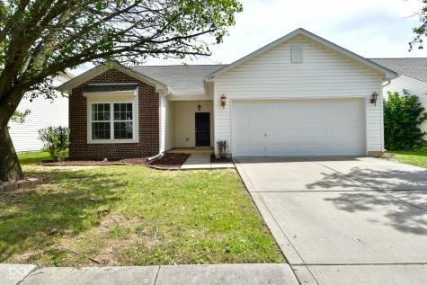 9709 Gibbon Lane Avon IN 46123