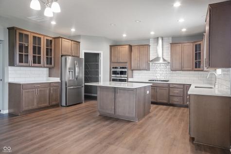 1951 Cobbett Drive Avon IN 46123