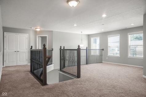 1951 Cobbett Drive Avon IN 46123