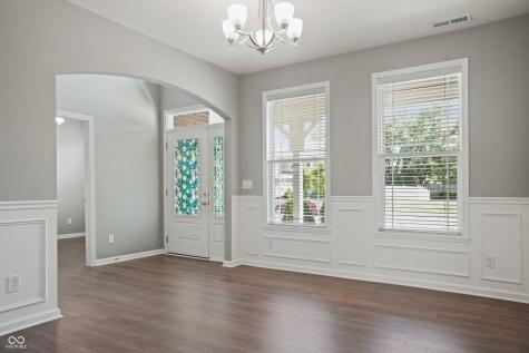 1951 Cobbett Drive Avon IN 46123