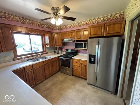 6409 N Old State Road 3 Muncie IN 47303