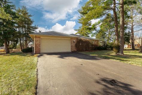 7347 Hampstead Lane Indianapolis IN 46256