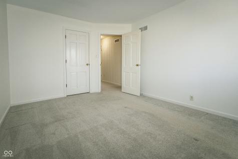 7347 Hampstead Lane Indianapolis IN 46256