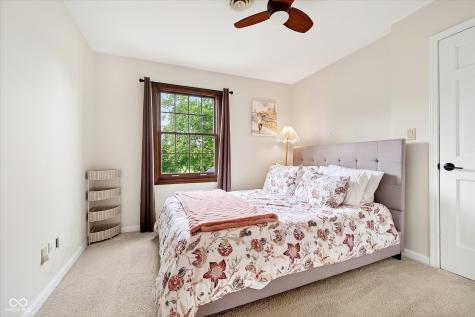 2380 Woodsway Drive Greenwood IN 46143