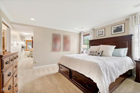 2380 Woodsway Drive Greenwood IN 46143
