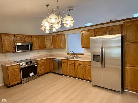7811 Connie Drive Indianapolis IN 46237