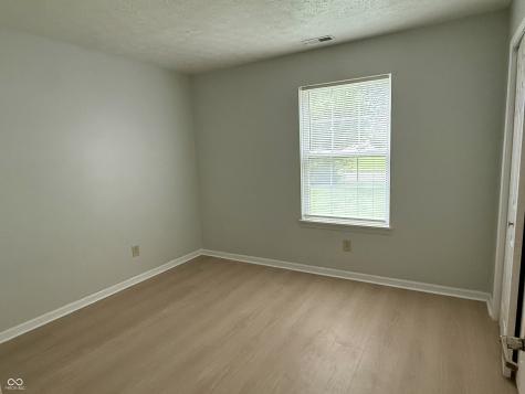 7811 Connie Drive Indianapolis IN 46237