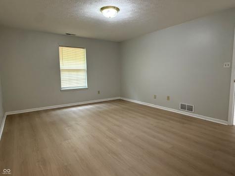 7811 Connie Drive Indianapolis IN 46237