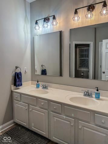 604 Mill Farm Road Noblesville IN 46062