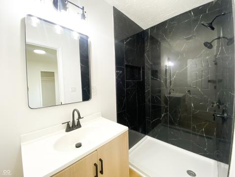 3332 Schofield Avenue Indianapolis IN 46218