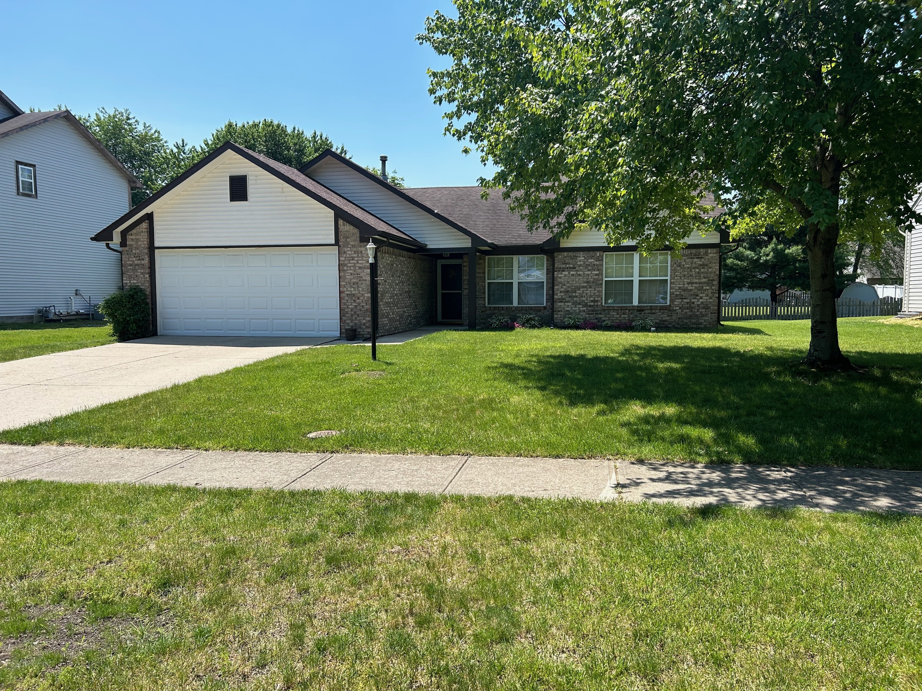 8639 Sunningdale Boulevard Indianapolis IN 46234