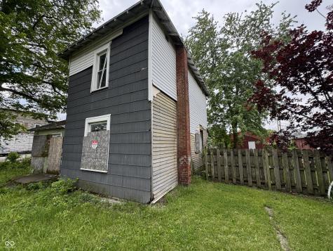 1311 W 2nd Street Marion IN 46952