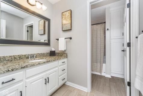 11727 Windpointe Pass Carmel IN 46033