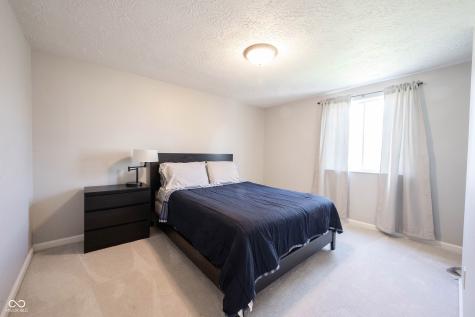 6022 Thornwood Court Indianapolis IN 46250