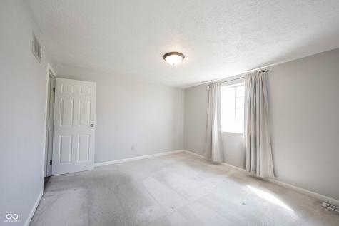6022 Thornwood Court Indianapolis IN 46250