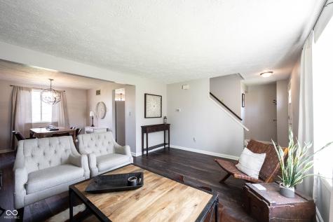 6022 Thornwood Court Indianapolis IN 46250