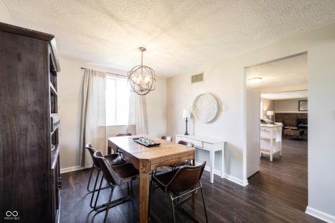 6022 Thornwood Court Indianapolis IN 46250
