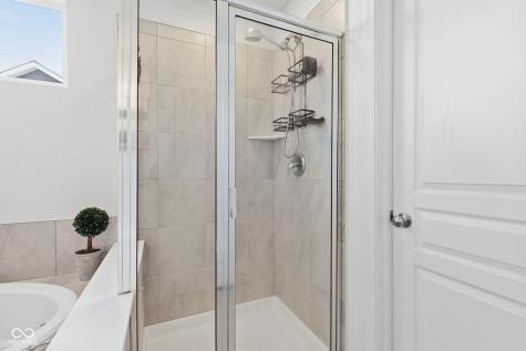 15317 Eastpark Circle W Fishers IN 46037