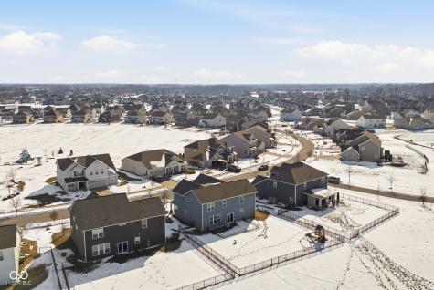 15317 Eastpark Circle W Fishers IN 46037