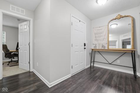 5780 Blue Sky Drive Whitestown IN 46075