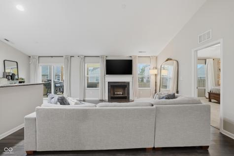 5780 Blue Sky Drive Whitestown IN 46075