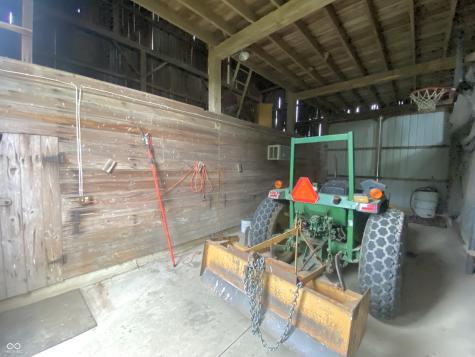 936 W 375 N Greenfield IN 46140