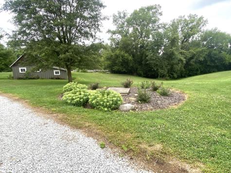 936 W 375 N Greenfield IN 46140