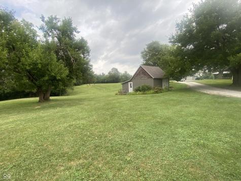 936 W 375 N Greenfield IN 46140