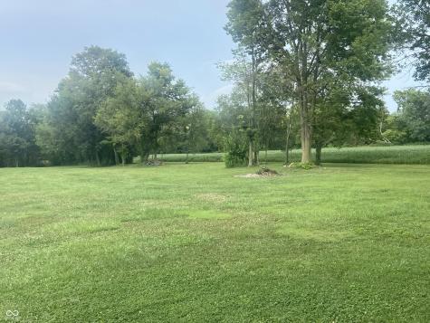 936 W 375 N Greenfield IN 46140