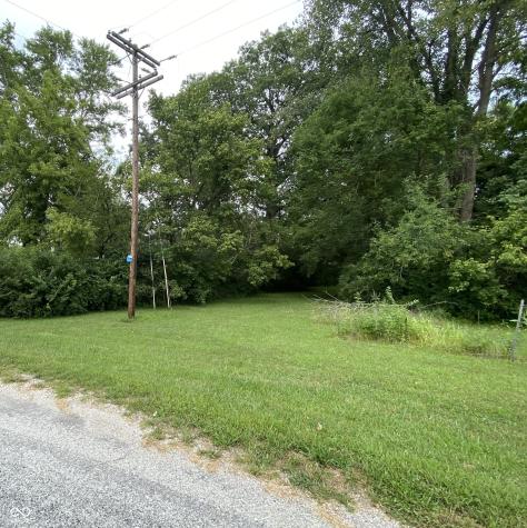 936 W 375 N Greenfield IN 46140