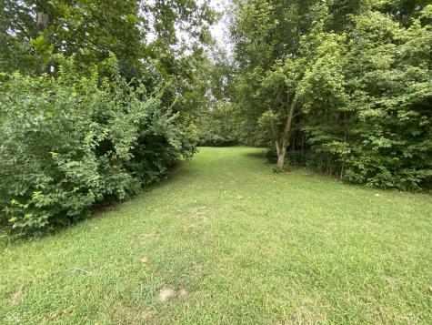 936 W 375 N Greenfield IN 46140