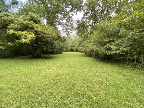 936 W 375 N Greenfield IN 46140