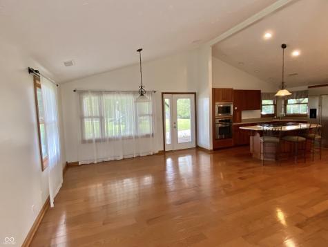 936 W 375 N Greenfield IN 46140