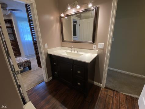 936 W 375 N Greenfield IN 46140