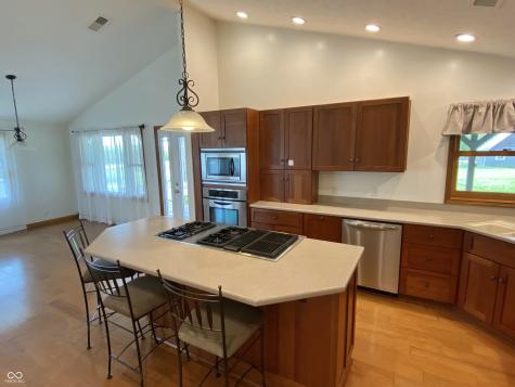 936 W 375 N Greenfield IN 46140