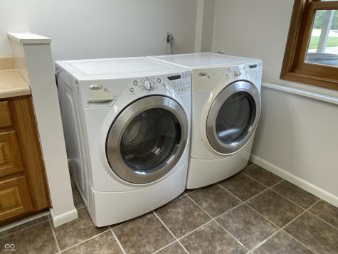 936 W 375 N Greenfield IN 46140