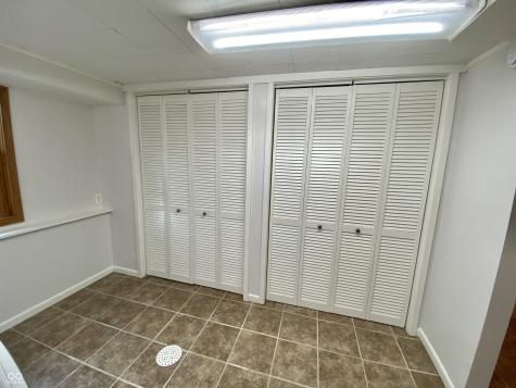 936 W 375 N Greenfield IN 46140