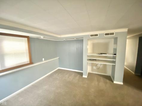 936 W 375 N Greenfield IN 46140