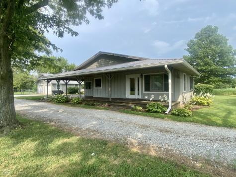 936 W 375 N Greenfield IN 46140