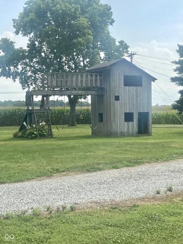 936 W 375 N Greenfield IN 46140