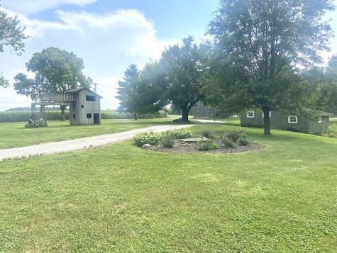 936 W 375 N Greenfield IN 46140