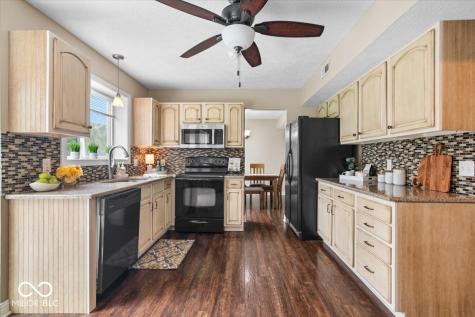 8641 Burrell Lane Indianapolis IN 46256